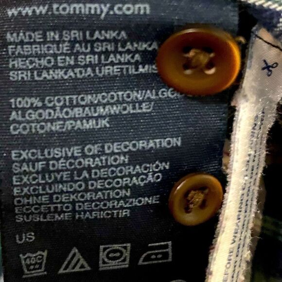 🌷 Tommy Hilfiger🌷Navy Blue Green Red White Plaid Button Down Shirt - Picture 2 of 7